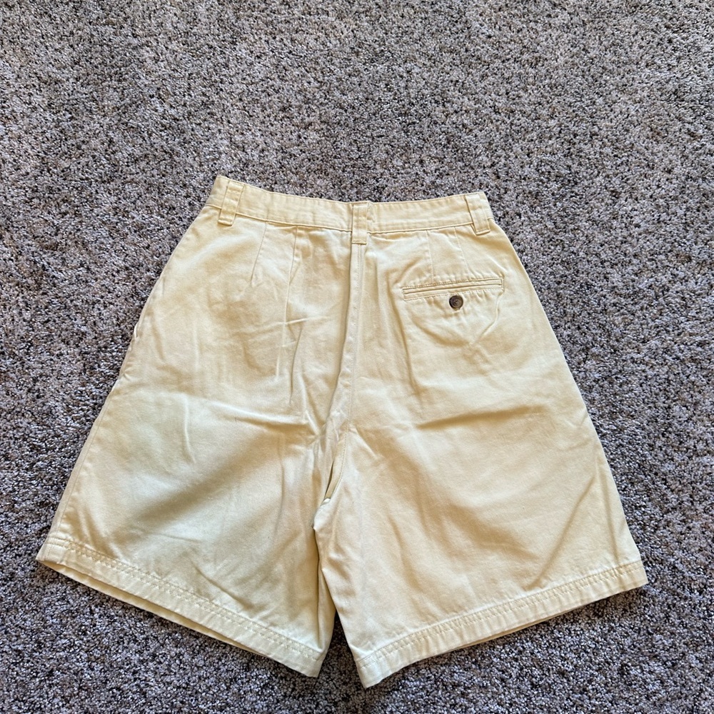 Shorts - Picture 4 of 4